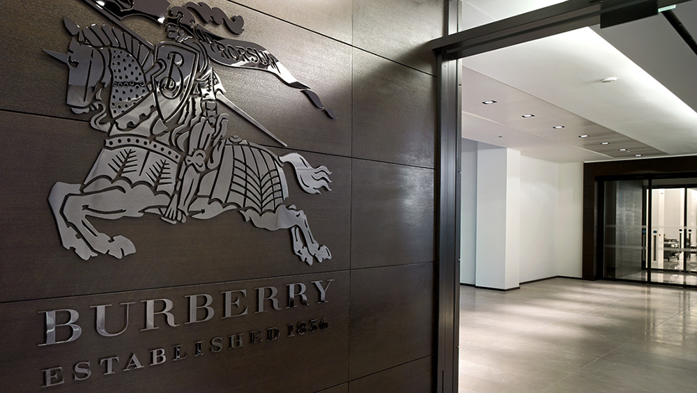 Onderdompeling Volg ons Berg kleding op Burberry to move 300 staff to new Leeds office - TheIndustry.fashion