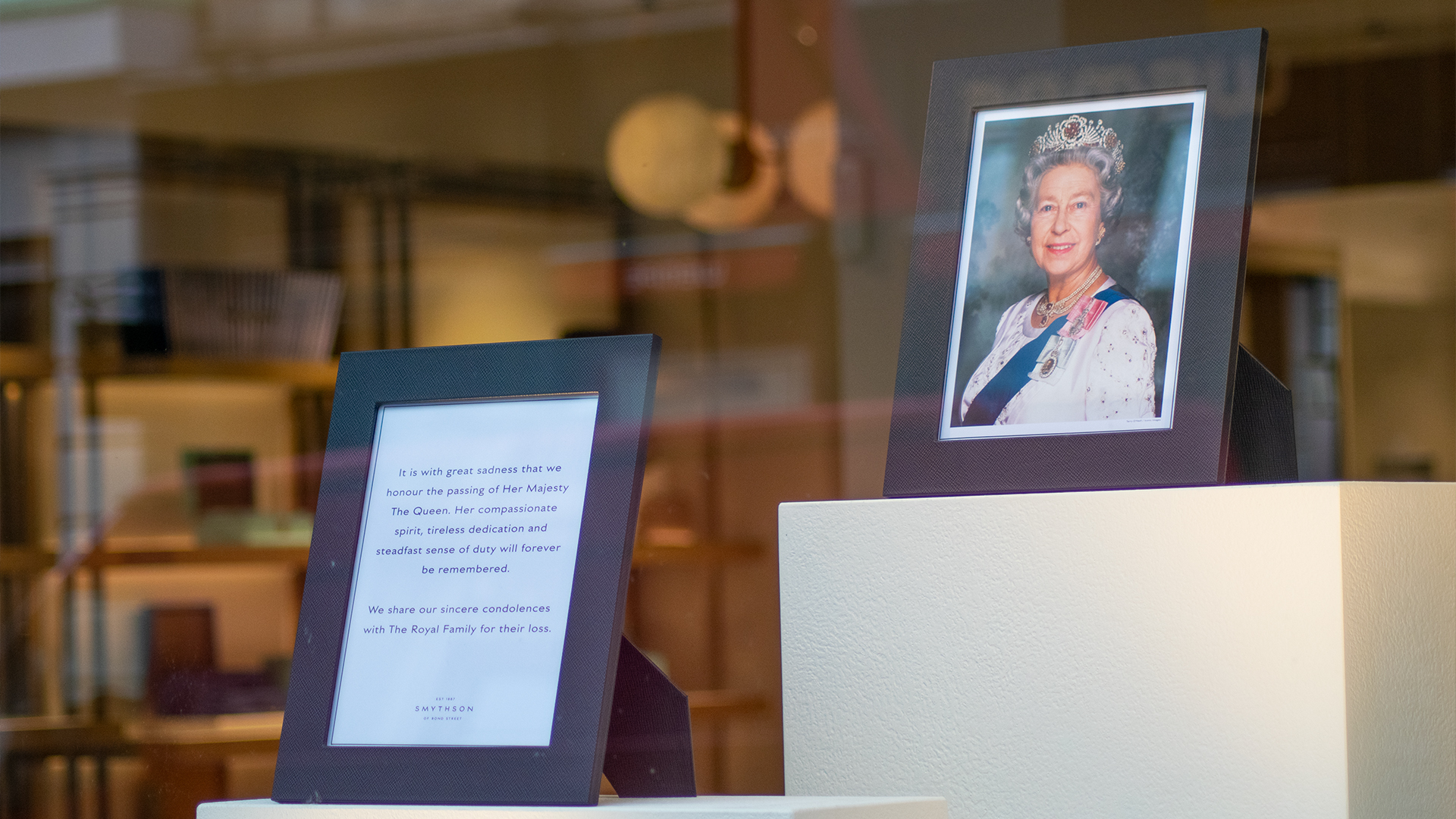 Smythson tribute to Queen Elizabeth II
