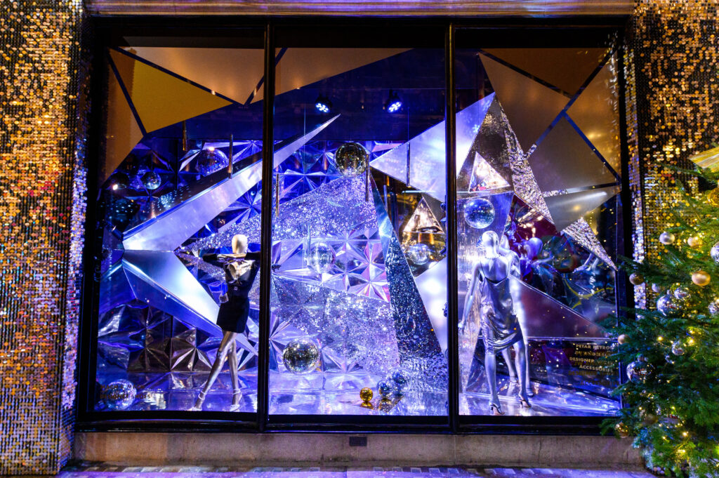 Harvey Nichols unveils 2022 festive window display TheIndustry.fashion