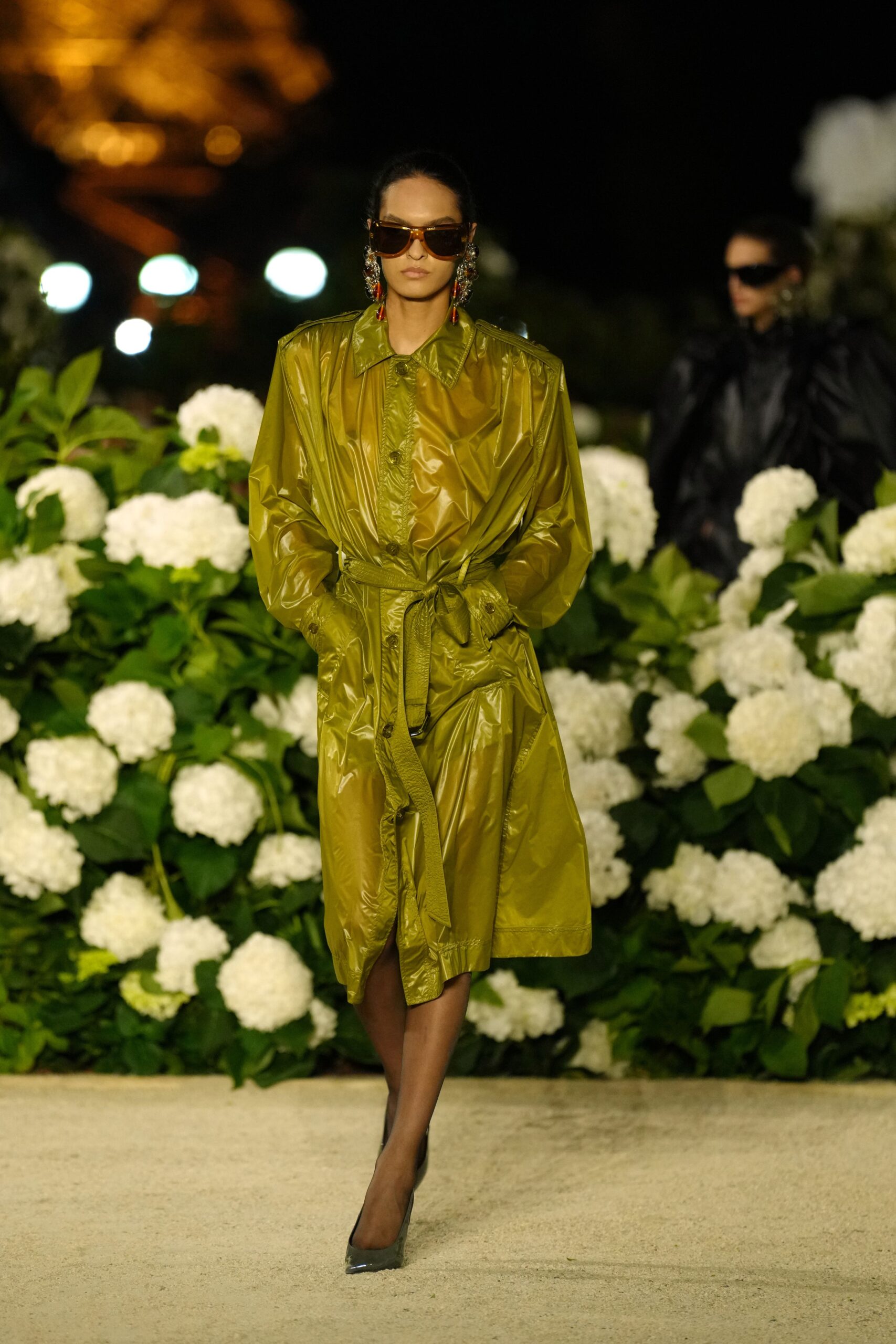 e*e様 【希少】SAINT LAURENT PARIS 24SS \"RAINE Saint Laurent Spring 2026 Fashion Show | The Impression