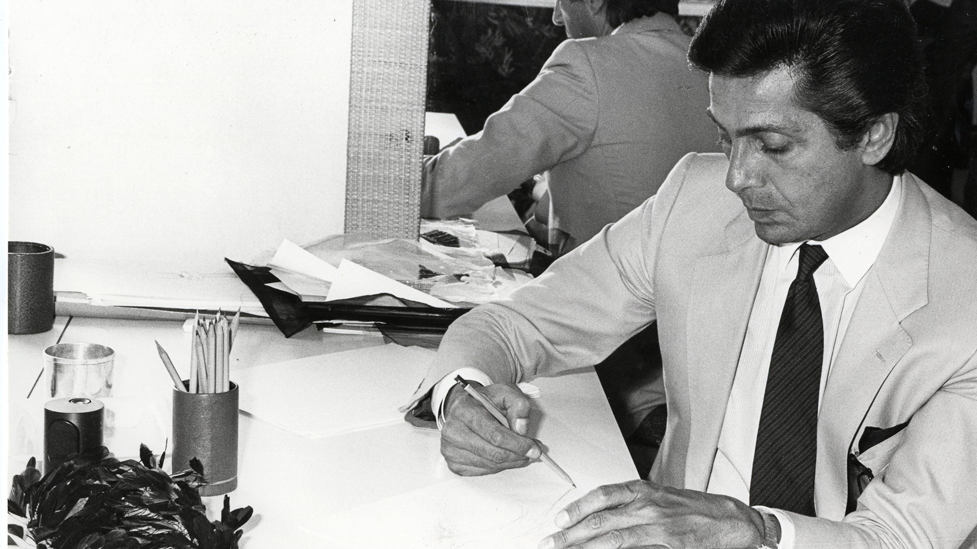 A deep dive into Valentino Garavani: The maestro of Italian elegance