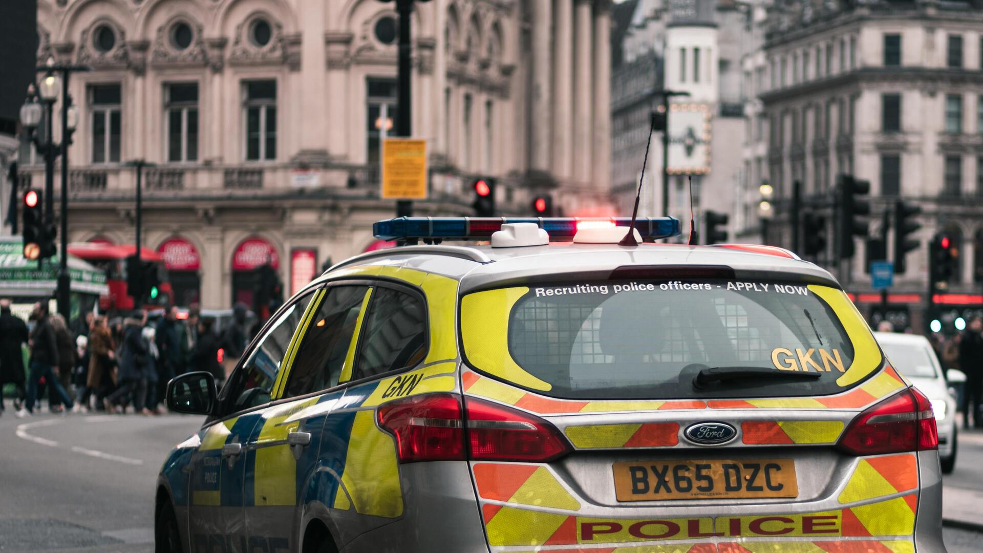 New police unit to tackle gang-related retail crime
